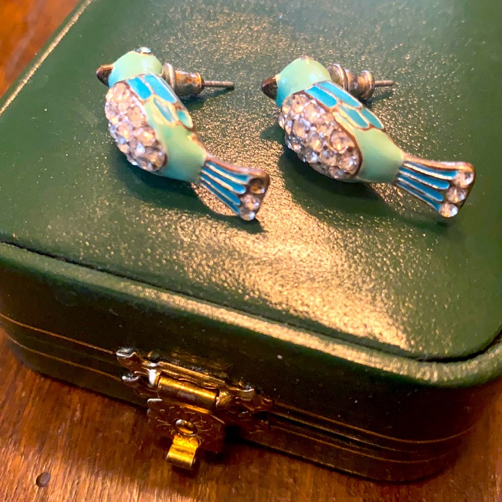 Vintage bluebirds of perfect happiness and whimsy